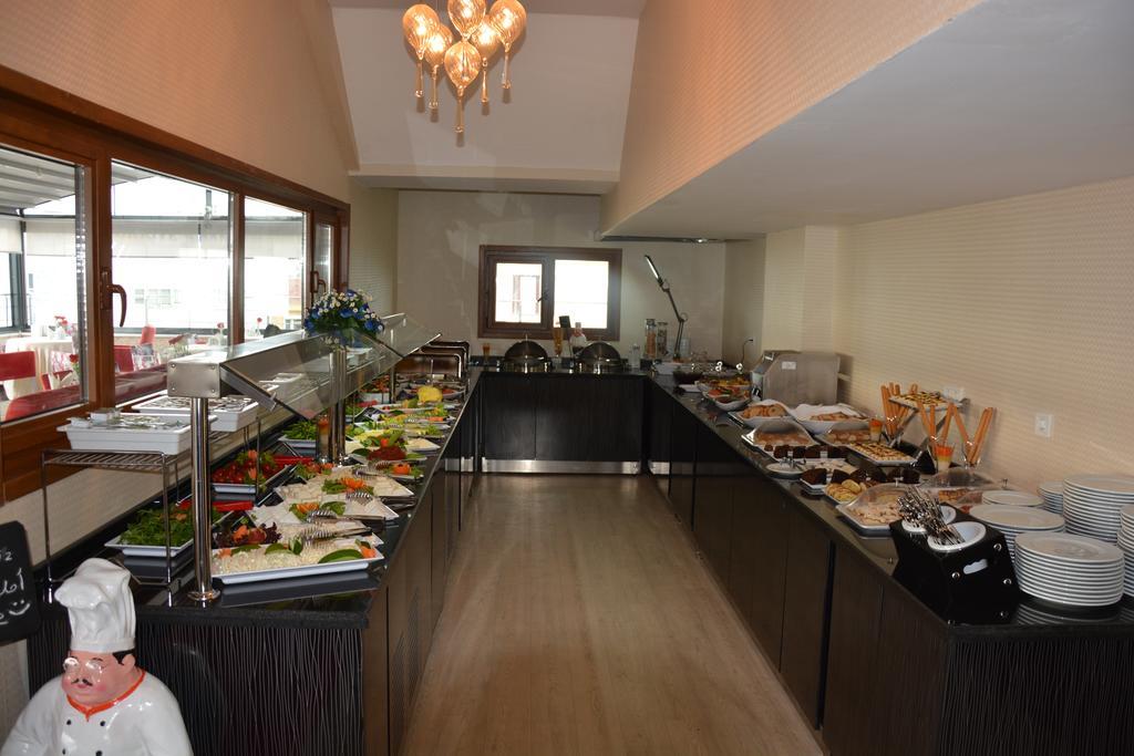 Grand Karot Hotel ยาโลวา ภายนอก รูปภาพ