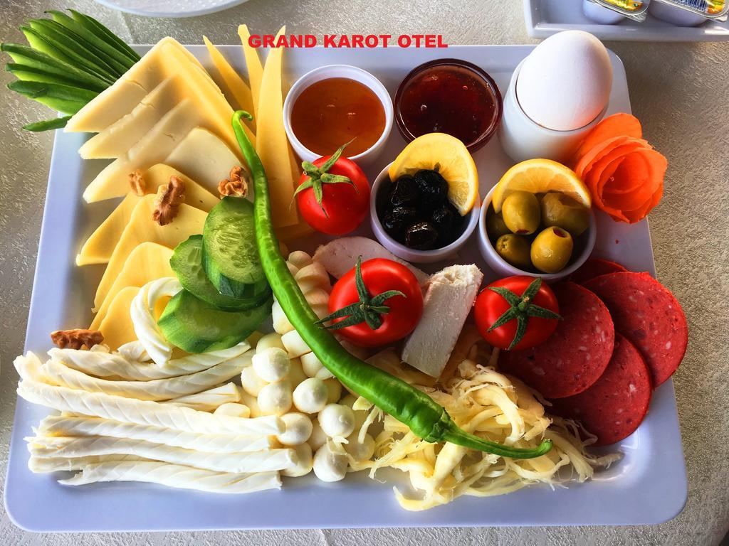 Grand Karot Hotel ยาโลวา ภายนอก รูปภาพ